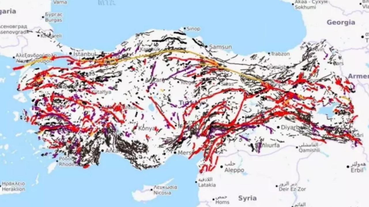 Türkiyedeki Aktif Fay Hatlari 1