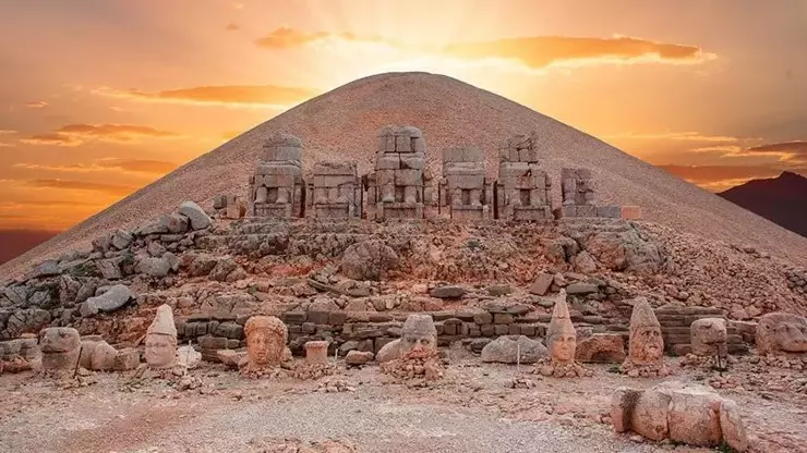 Nemrut1