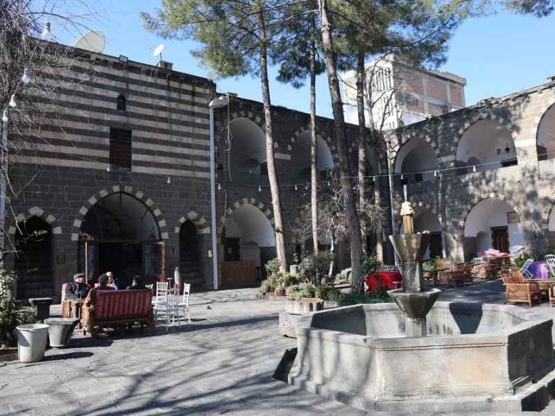 Diyarbakır’ın Tarihi Hanları Yapay Zeka Ile Canlandırıldı (2)