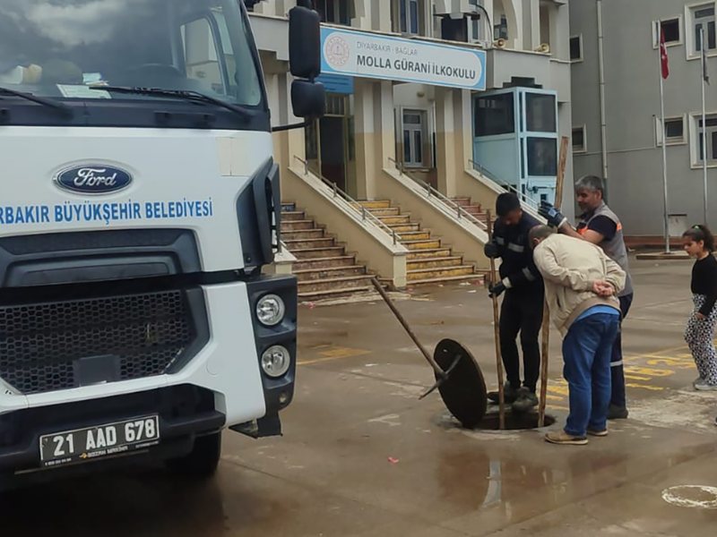 Di̇ski̇’den Yoğun Yağışlara Karşı Altyapı Seferberliği2