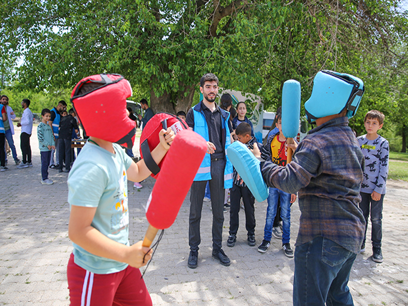 Diyarbakır'da Geleceğin Doktorları Öğrencileriyle Etkinlik Düzenledi2