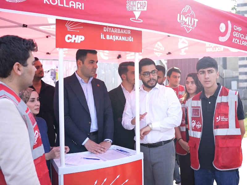Diyarbakır’da İmamoğlu Ve Selahattin Demirtaş Için 50 Bin Imza Toplandı5