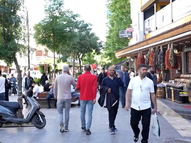 Hangi Ilçeler, İl Nüfus Sayılarını Geçmiş Durumda3