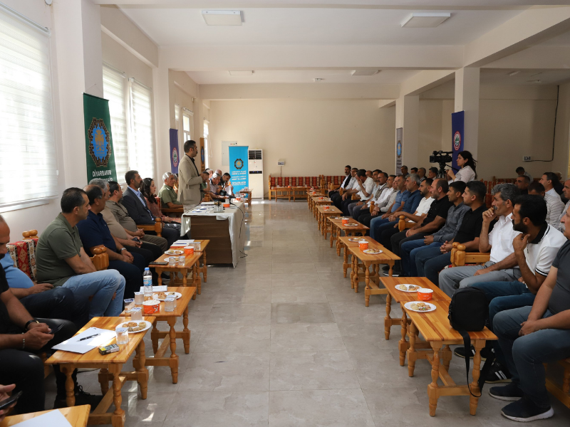 Diyarbakır’da Kırsal Kalkınma Için Muhtarlarla Planlama Toplantısı (2)