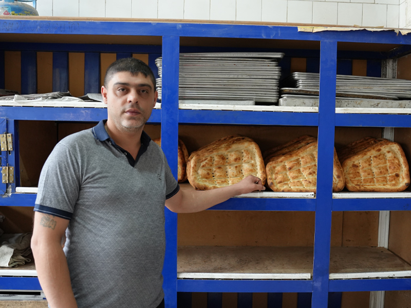 Diyarbakır’da 400 Derece Sıcağın Başında Ekmek Mücadelesi4
