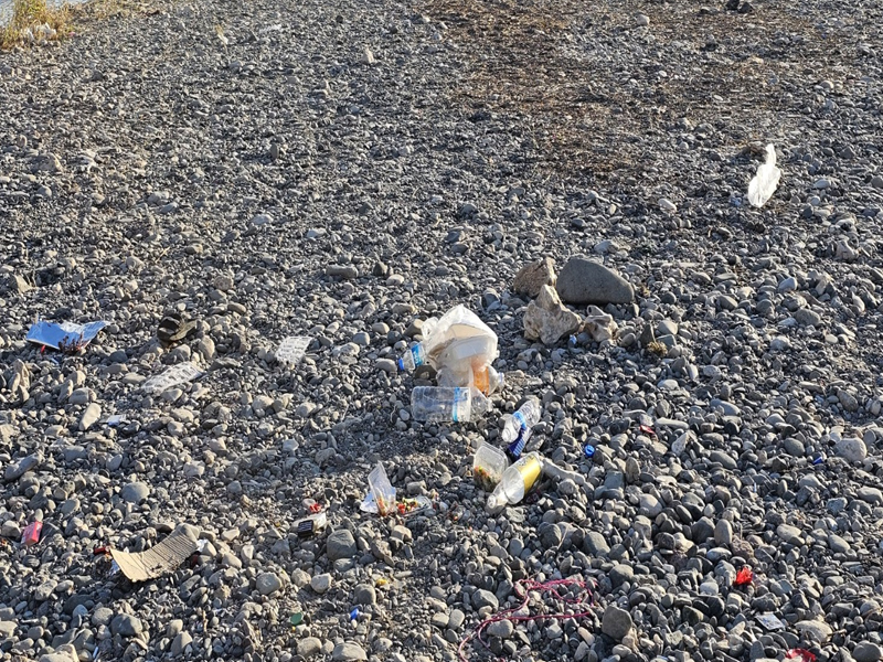 Diyarbakır’daki Bu Köyde, Köylüler Ziyaretçilerden Şikayetçi4