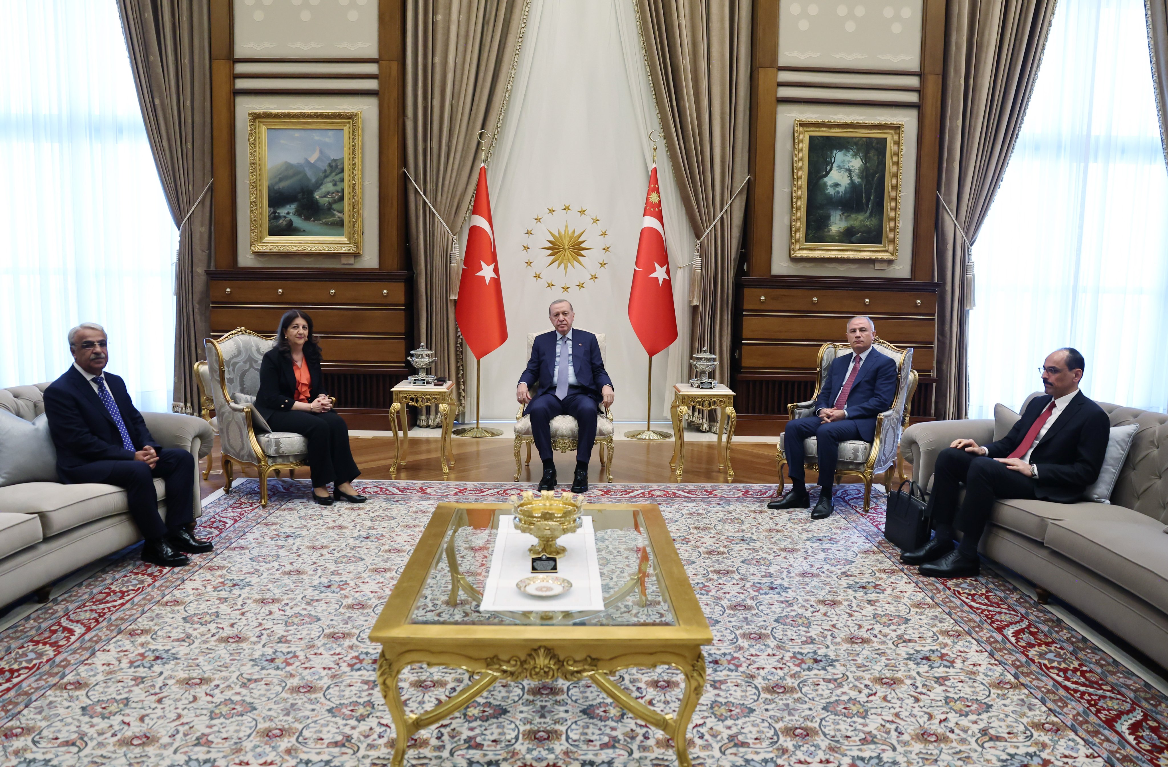 DEM Parti’den Beştepe görüşmesiyle ilgili açıklama1