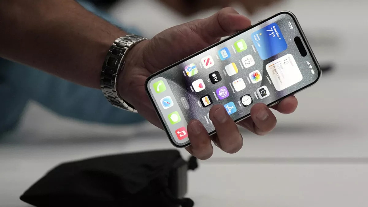 Katar Telefon Fiyatları (7)