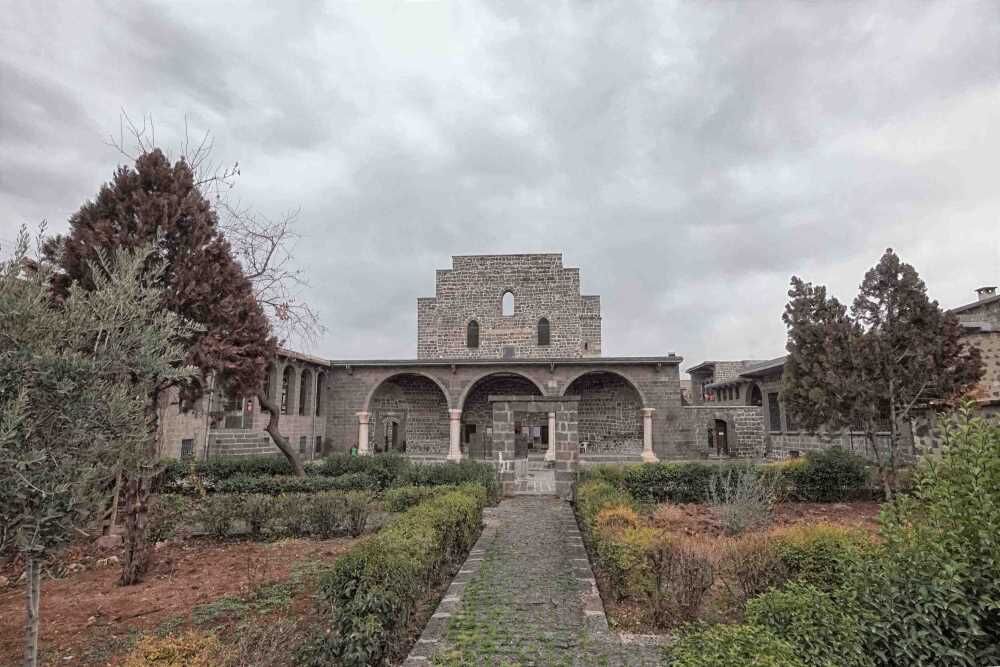 Diyarbakır Kiliseleri