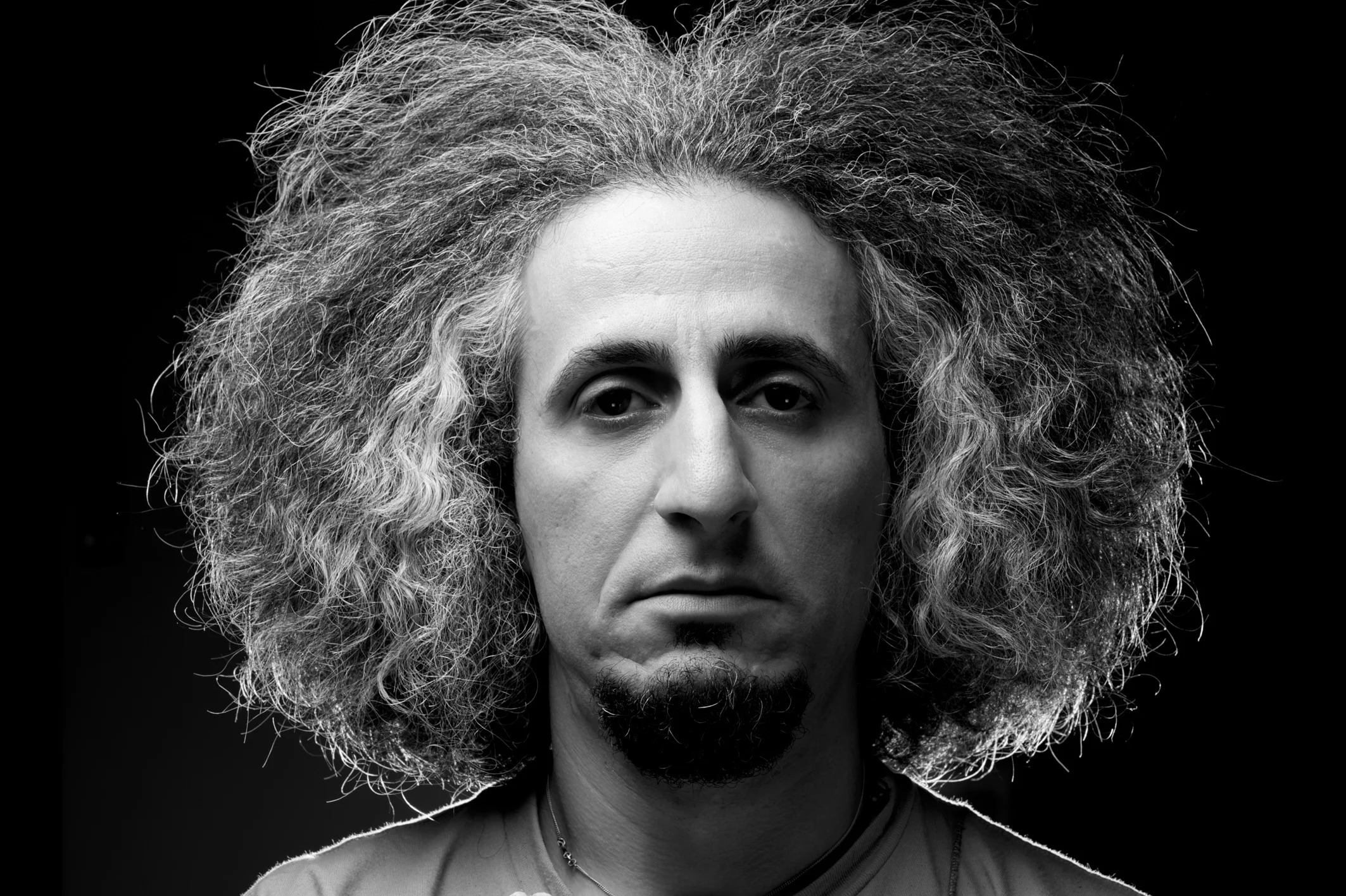 Mohsen Namjoo Kimdir (5)