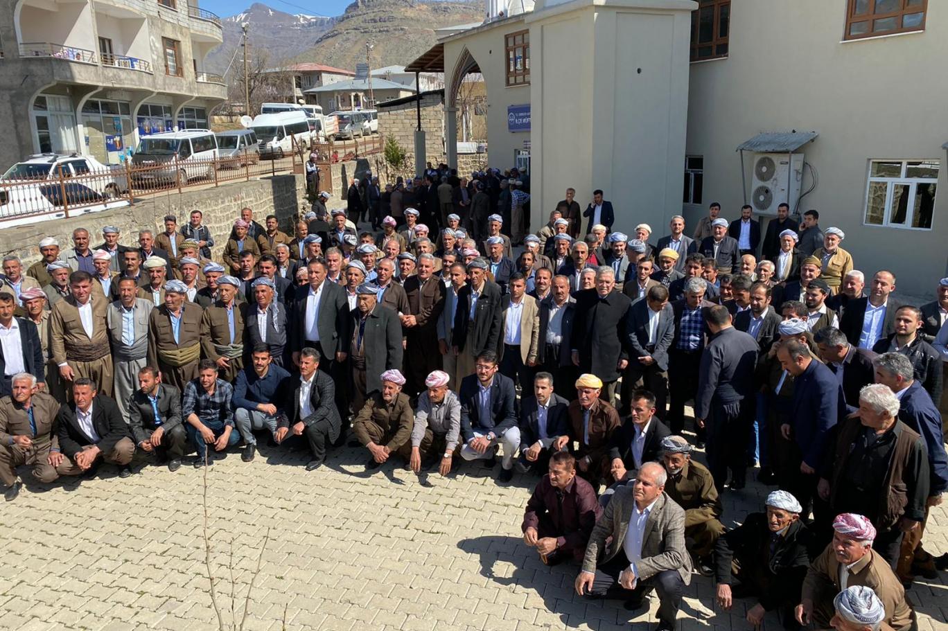 Türkiyenin En Büyük Aşireti (5)