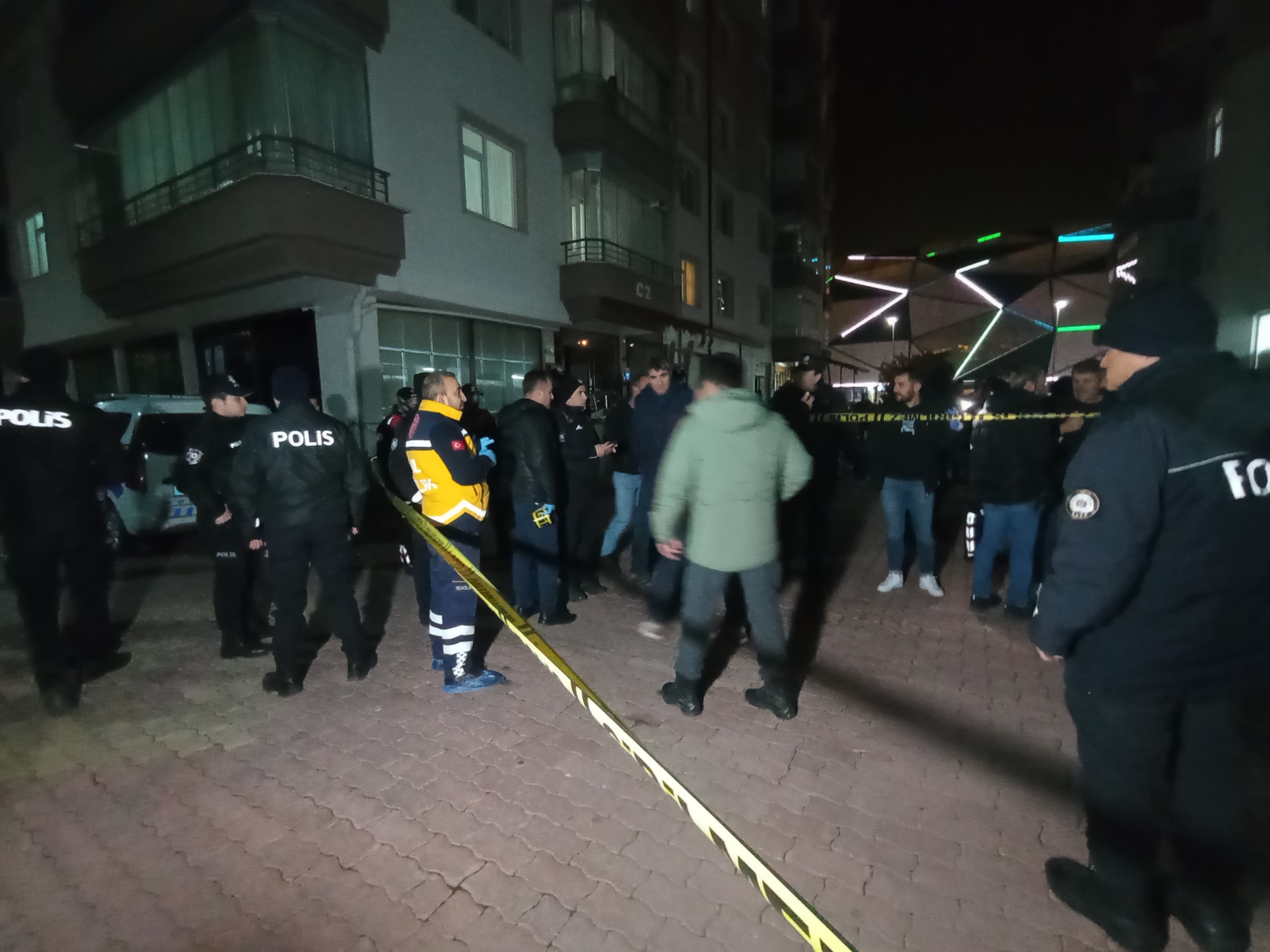 Konya’da Anne, Baba Ve Iki Çocuk Silahla Öldürülmüş Bulundu (2)