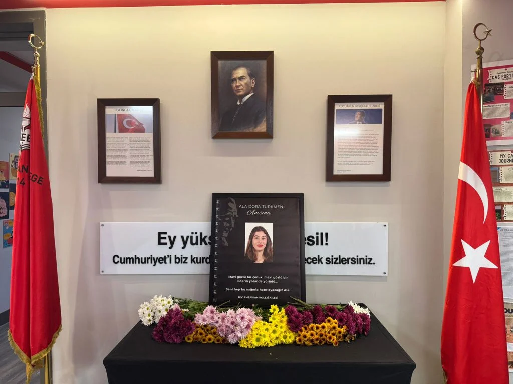 Bolu'daki Yangında Hayatını Kaybeden Öğrenciler Anıldı2