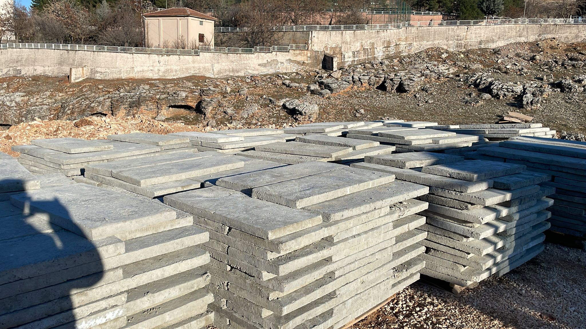 Eğil’de Acı Günü Kolaylaştıran Hizmet Mezarlık Işlemleri Ücretsiz (2)