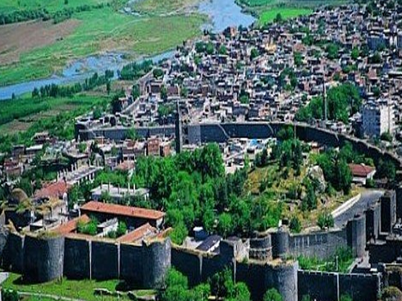Diyarbakır Ilçelerinin Kürtçe Isimleri Neler3