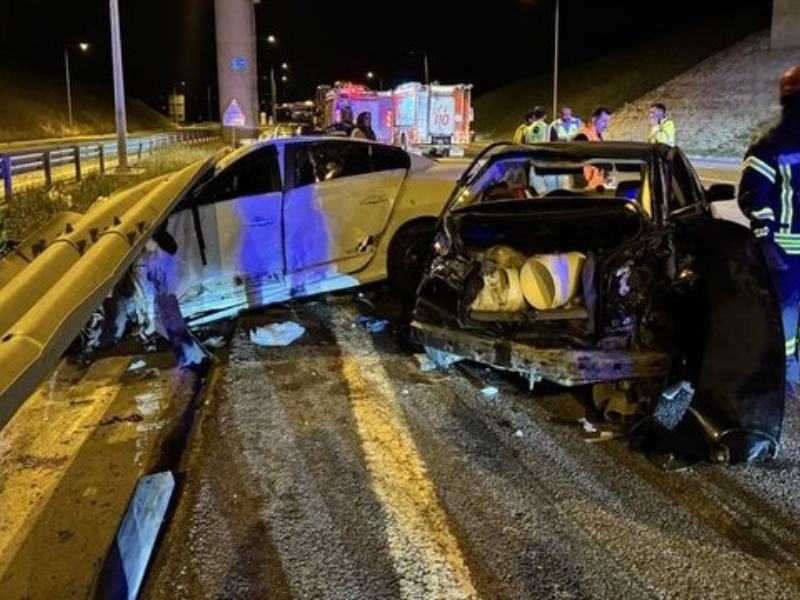 Kuzey Marmara’da Feci Kaza 3 Araç Birbirine Girdi, 12 Yaralı (1)