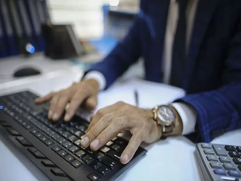 Memurlar Hangi Günler Tatil Yapıyor 2025’Te Resmi Izinler Hangi Güne Denk Geliyor3