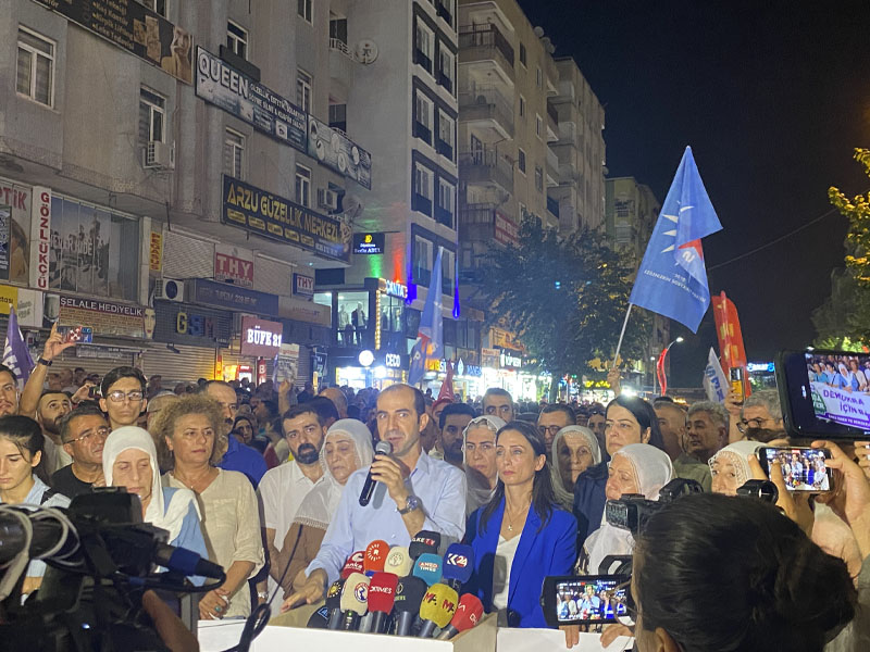Diyarbakır’da Dünya Barış Günü Yürüşü Öcalan’ın Mesajı Okundu5