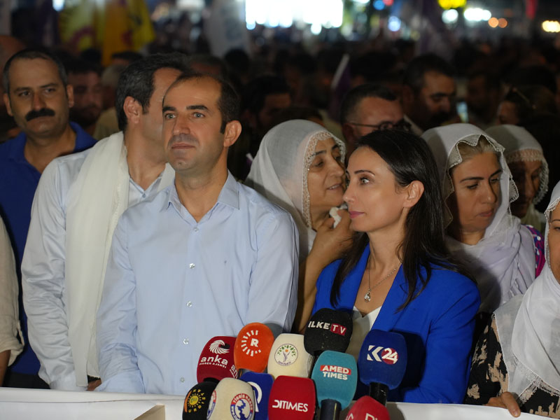 Diyarbakır’da Dünya Barış Günü Yürüşü Öcalan’ın Mesajı Okundu6