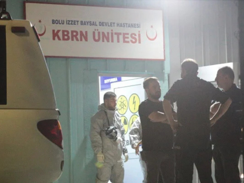 Şüpheli Madde Inceleyen 9 Polis Hastaneye Kaldırıldı (1)