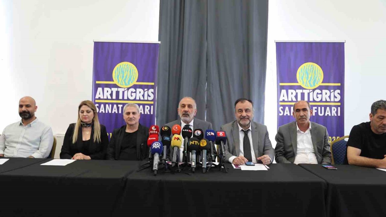 Diyarbakır’da ArtTigris Sanat Fuarı lansmanı yapıldı