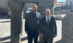 Tunç Soyer Diyarbakır’da