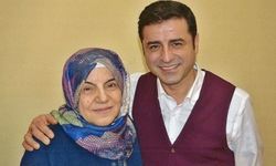 Demirtaş'ın annesi yoğun bakımına mı alındı? Avukattan açıklama