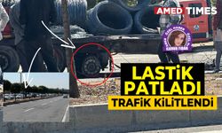 Diyarbakır’da lastik patlayınca yolu kablolar sardı; trafik kitlendi