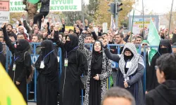 Diyarbakır’da kadınlar kafede protesto düzenledi