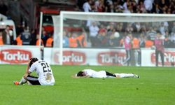 Beşiktaş’ta 2 yıldız için kötü haber!