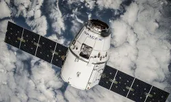 SpaceX, ABD’nin keşif uydularını yörüngeye fırlattı