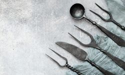 Çatal, kaşık, bıçağı ilk kim kullandı? Çatal, kaşık ve bıçak ile ilgili bilinmeyen bilgiler sizlerle