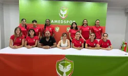 Amedspor Kadın Futbol Takımı 16 yeni transferle güç kazandı