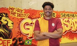 Galatasaray'ın yeni transferi yılın en iyi 11’ine girdi