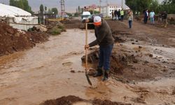 Bitlis’te heyelan ve taşkın: Belediye başkanından altyapı için yardım çağrısı