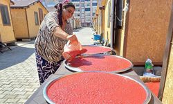 Gaziantep'teki depremzede kadınlardan kış hazırlığı