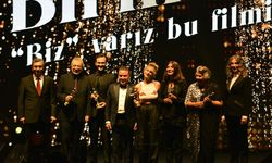 Altın Portakal Film Festivali açılış töreniyle başladı: Kadın cinayetlerine vurgu yapıldı