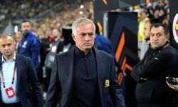 Mourinho’ya 1 maç men cezası verildi