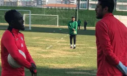 Amedspor'un yeni transferi Adekanye, Türkçe ve Kürtçe öğrenecek