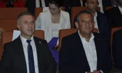 CHP 'de 9 yönetim kurulu üyesi istifa etti