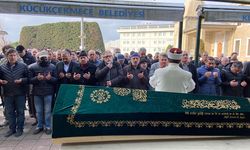 'Yenidoğan çetesi' sanığı için cenaze töreni düzenledi