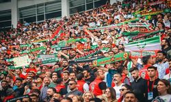 Amedspor taraftarından Sırrı Süreyya Önder için siyah giyinme çağrısı