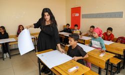 Dicle Üniversitesi, kırsaldaki öğrencileri sanatla tanıştırdı