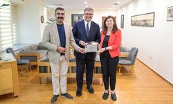 Diyarbakır eş başkanları İzmir’i ziyaret etti