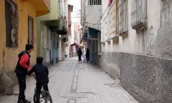 Diyarbakır’da bu Mahallenin sorunları bitmek bilmiyor