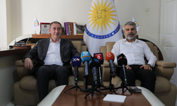 Bakırhan Diyarbakır’da Kürt partileriyle bir araya geldi