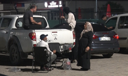 Cezaevi önlerinde tahliye bekleyişi başladı