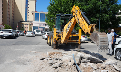 Diyarbakır’da hastane çevresine yol ve kaldırım düzenlemesi