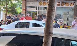 Diyarbakır’da tatlı dükkanına silahlı saldırı