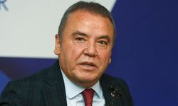 Muhittin Böcek yeniden hastaneye kaldırıldı